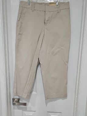 Sonoma Cropped Ankle Pants in Light Beige